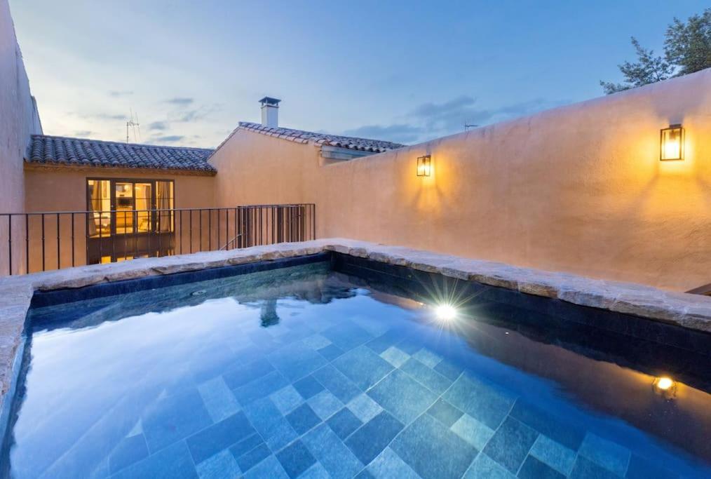 Longue Vie A La Reine - Piscine - Chateau การ์กาซอน ภายนอก รูปภาพ